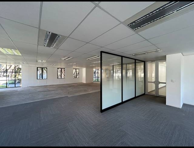335M² OFFICE TO LET IN SANDTON CENTRAL
